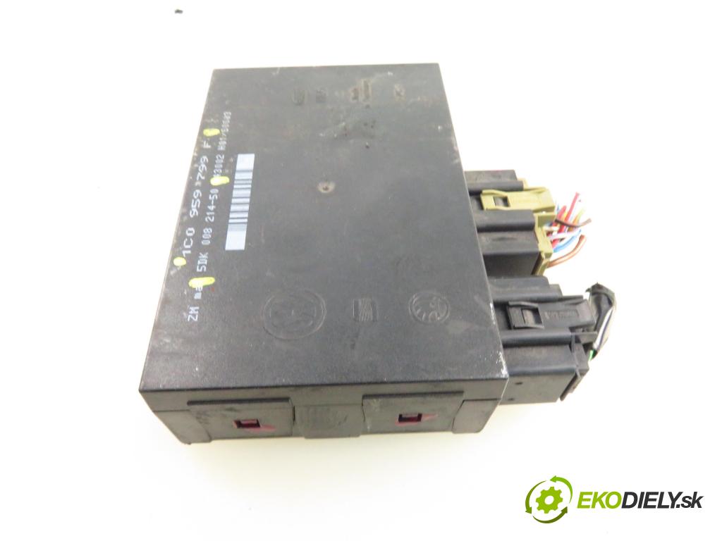SEAT LEON (1M1) HB 2002 81,00 1.9 TDI 110 - ASV 1896,00 MODUL komfortu 1C0959799F ; 5DK00821450
