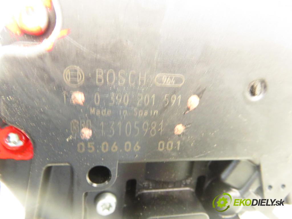 OPEL ASTRA H GTC (L08) HB 2005 88,00 1.9 CDTi 16V - Z 19 DTJ 1910,00 motorek stěrače ZADNÍ: 0390201591 ; 13105981