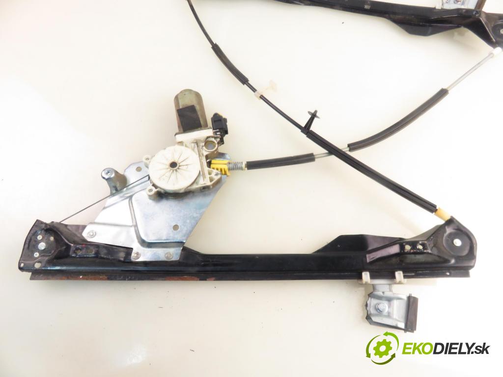 FORD FOCUS (DAW, DBW) HB 2002 74,00 1.6 16V 100 - FYDC 1596,00 mechanismus oken