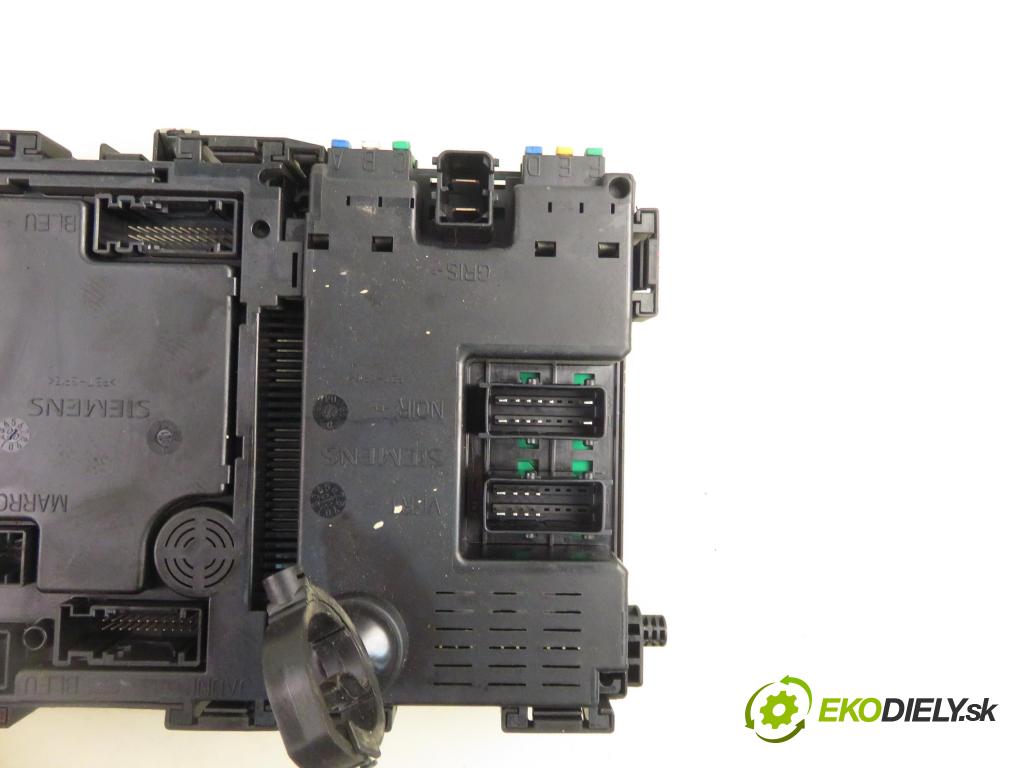 PEUGEOT 206 liftback (2A/C) HB 2000 40,00 1.1 - HFY (TU1JP) 1124,00 MODUL BSI S105872300G ; 9626460880