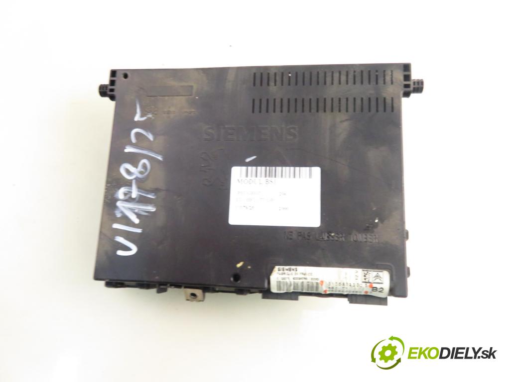 PEUGEOT 206 liftback (2A/C) HB 2000 40,00 1.1 - HFY (TU1JP) 1124,00 MODUL BSI S105872300G ; 9626460880