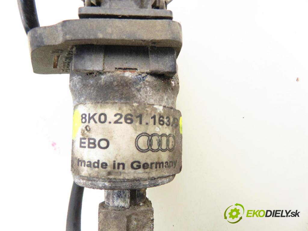 AUDI A4 (8K2, B8) SEDAN 2008 176,00 3.0 TDI quattro - CCWA 2967,00 pumpa paliva Webasto 8K0261163D ; 22451710