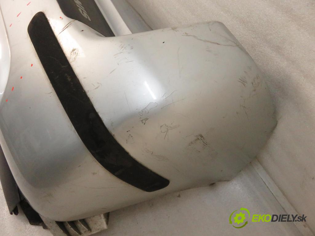 SUZUKI IGNIS (FH) HB 2001 61,00 1.3 4WD 83 (RG413) - M13A 1328,00 Nárazník zadný
