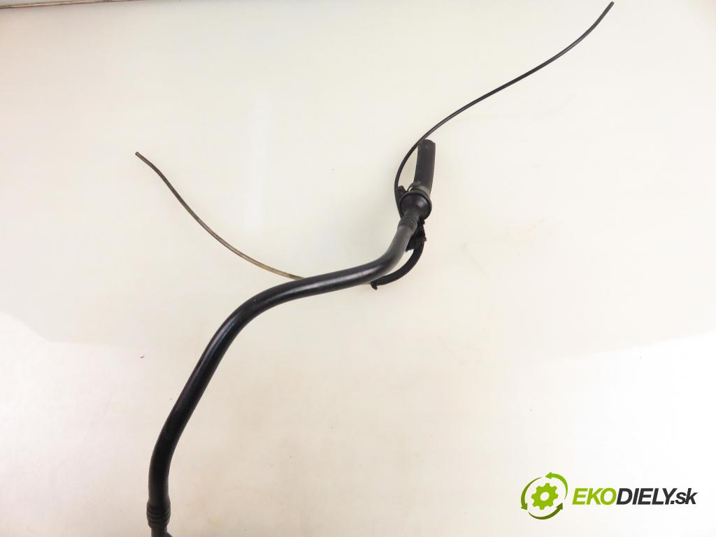 VW TRANSPORTER IV Skrzynia (70XA) FURGON 1998 50,00 1.9 TD 68 - ABL 1896,00 Pumpa vákuová 028207A