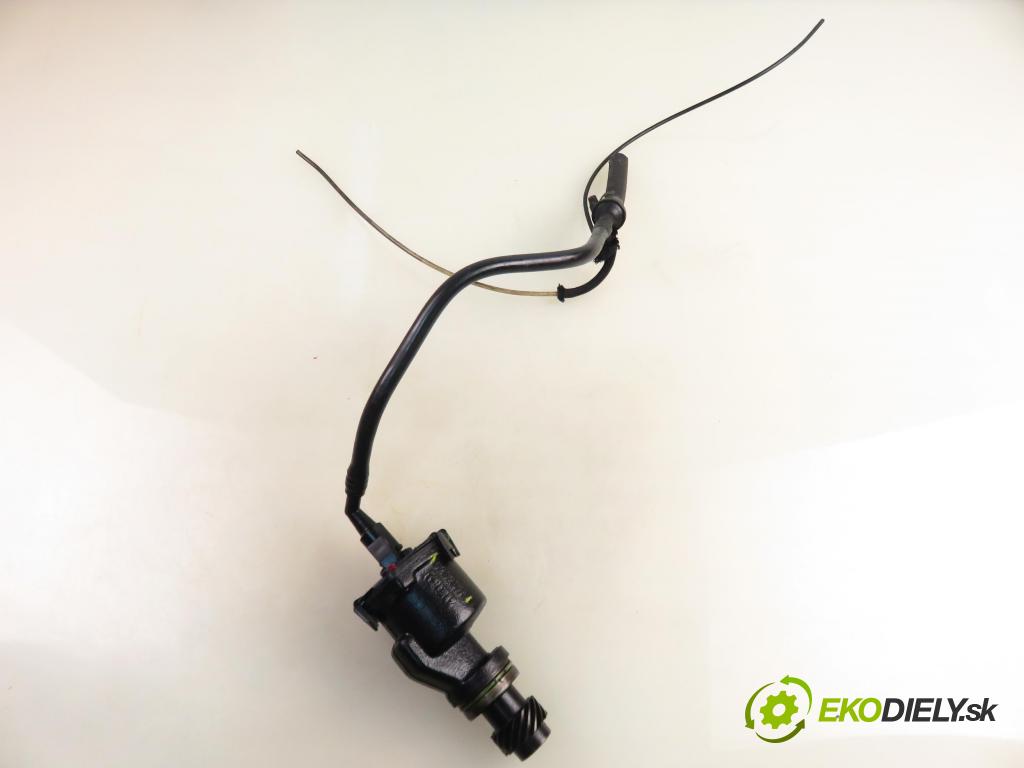 VW TRANSPORTER IV Skrzynia (70XA) FURGON 1998 50,00 1.9 TD 68 - ABL 1896,00 Pumpa vákuová 028207A