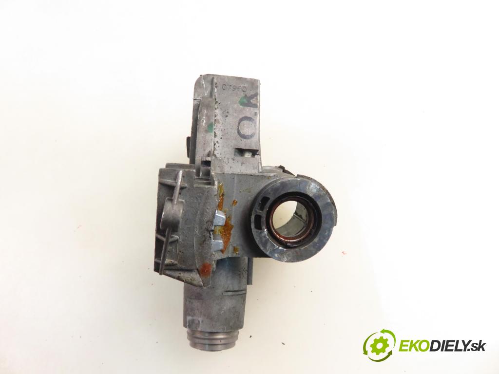 FORD GALAXY (WGR) MINIVAN 1999 66,00 1.9 TDI 90 - 1Z 1896,00 spinačka P012106 (Spínacia skrinka)