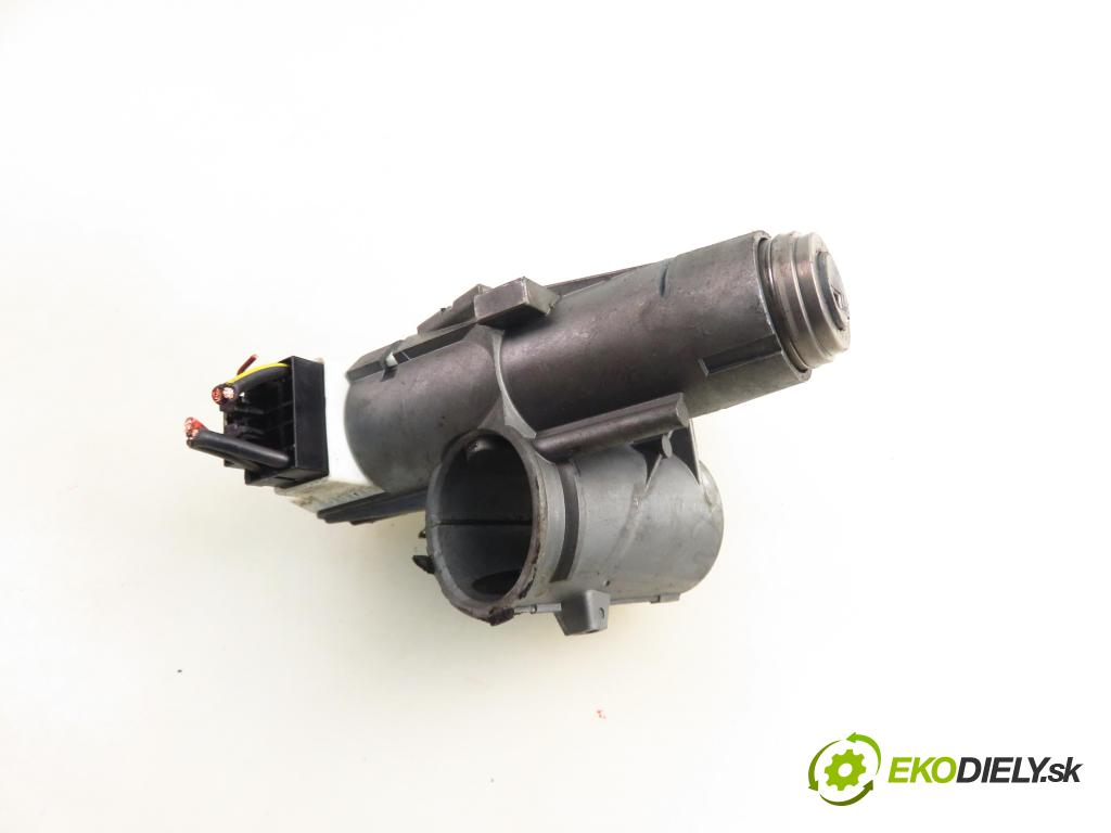 FORD GALAXY (WGR) MINIVAN 1999 66,00 1.9 TDI 90 - 1Z 1896,00 spinačka P012106 (Spínacia skrinka)