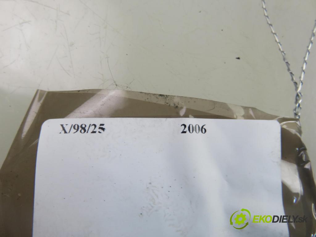 HONDA CIVIC VIII (FN, FK) HB 2006 103,00 2.2 CTDi (FK3) 140 - N22A2 2204,00 chladič klimatizace  (Chladiče klimatizace (kondenzátory))