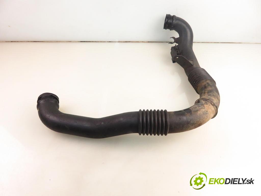 OPEL VIVARO A Skrzynia (X83) FURGON 2007 84,00 2.5 CDTI - G9U 630 2464,00 Rúra intercoolera turba 8200472406D ; 93856817