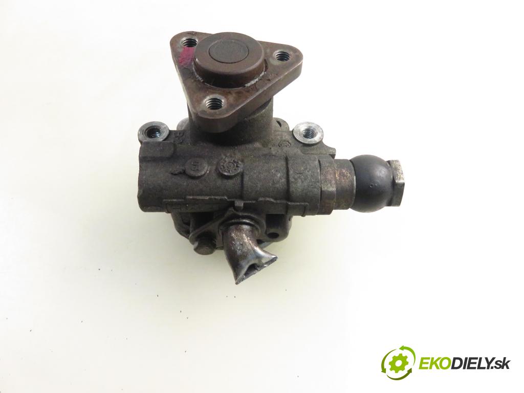 VW PASSAT B5.5 Variant (3B6) KOMBI 2003 96,00 1.9 TDI - AWX 1896,00 Pumpa servočerpadlo 8D0145177Q (Servočerpadlo)