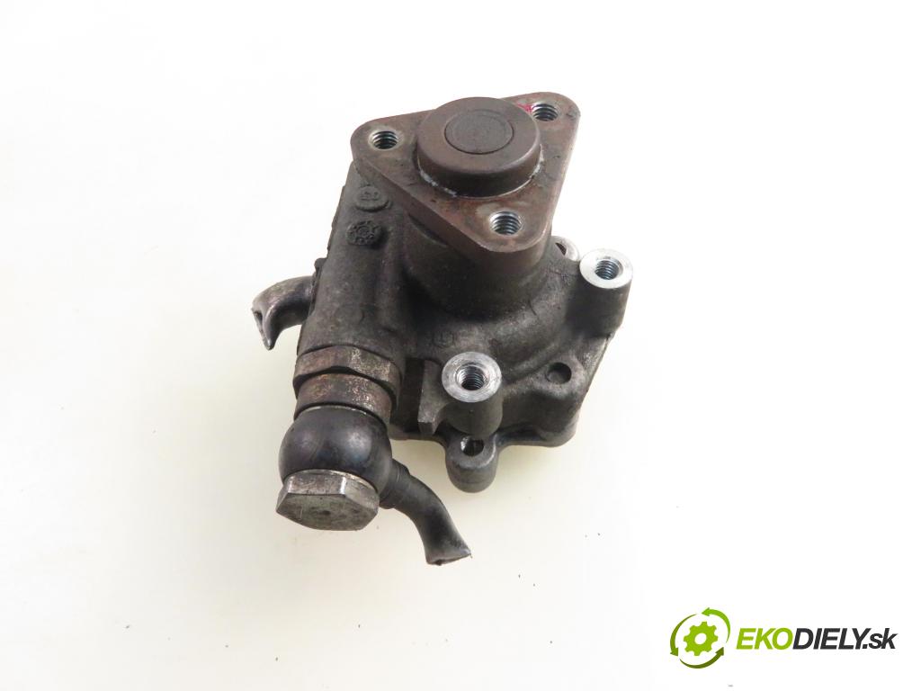 VW PASSAT B5.5 Variant (3B6) KOMBI 2003 96,00 1.9 TDI - AWX 1896,00 Pumpa servočerpadlo 8D0145177Q (Servočerpadlo)