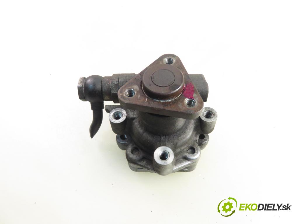 VW PASSAT B5.5 Variant (3B6) KOMBI 2003 96,00 1.9 TDI - AWX 1896,00 Pumpa servočerpadlo 8D0145177Q (Servočerpadlo)