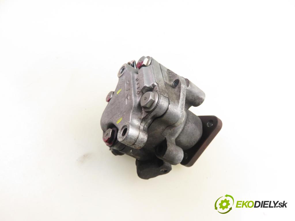 VW PASSAT B5.5 Variant (3B6) KOMBI 2003 96,00 1.9 TDI - AWX 1896,00 Pumpa servočerpadlo 8D0145177Q (Servočerpadlo)