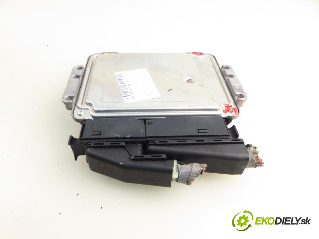HONDA CIVIC VIII (FN, FK) HB 2006 103,00 2.2 CTDi (FK3) 140 - N22A2 2204,00 Riadiaca jednotka Motor 0281012660