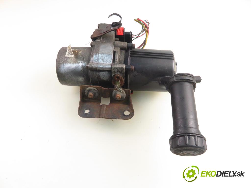 PEUGEOT 307 (3A/C) HB 2005 80,00 1.6 HDi 110 1560,00 Pumpa servočerpadlo 96551080
