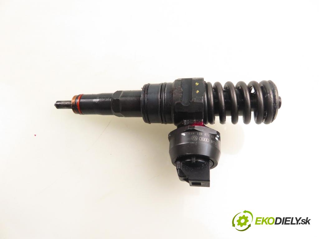 VW SHARAN (7M8, 7M9, 7M6) MINIVAN 2000 85,00 1.9 TDI PD 115 - AUY 1896,00 Vstrekovač 038130073AK ; 0414720038 (Vstrekovač paliva)