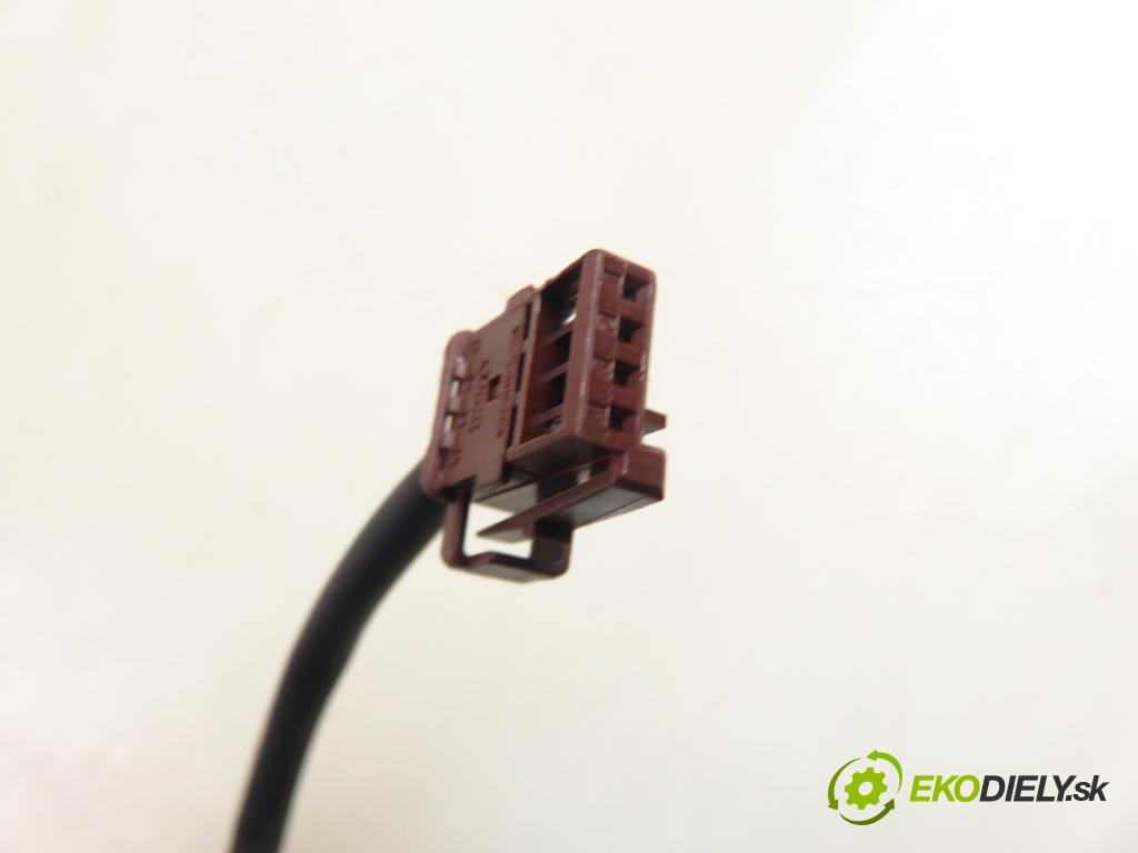 CITROEN C5 III (RD_) LIFTBACK 2010 0,00 2.0 HDi 140 - RHF (DW10BTED4) 1997,00 spinačka 9663123380 (Spínacia skrinka)