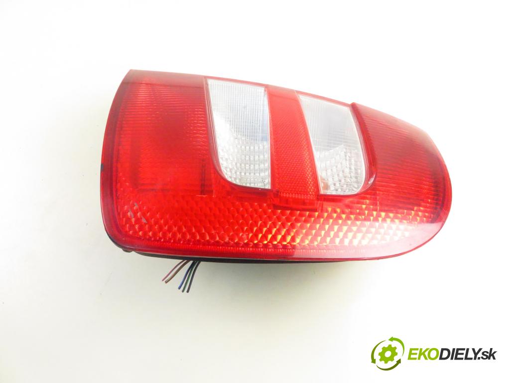 SKODA FABIA I (6Y2) HB 2003 44,00 1.4 - AZF 1397,00 Svetlo pravé zadné 6Y6945096 ; 6Y6945112