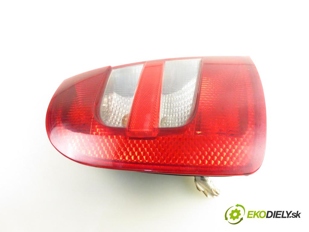SKODA FABIA I (6Y2) HB 2003 44,00 1.4 - AZF 1397,00 Svetlo ľavé zadné 6Y6945095 ; 6Y6945111