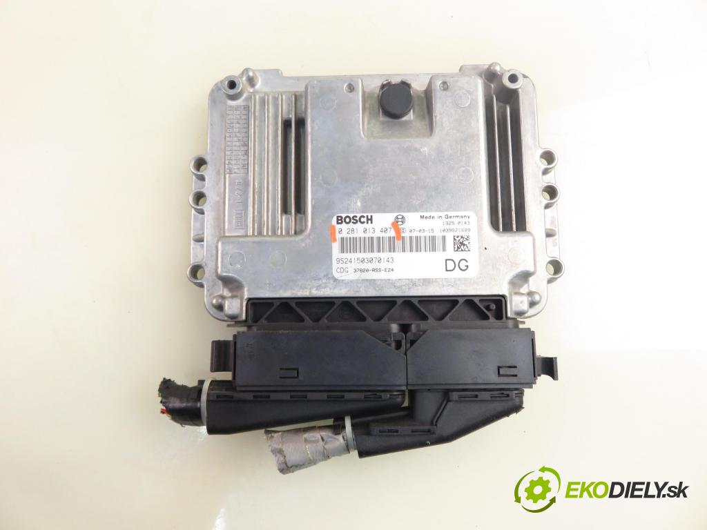 HONDA CIVIC VIII (FN, FK) HB 2007 103,00 2.2 CTDi (FK3) 140 - N22A2 2204,00 Riadiaca jednotka Motor 0281013407
