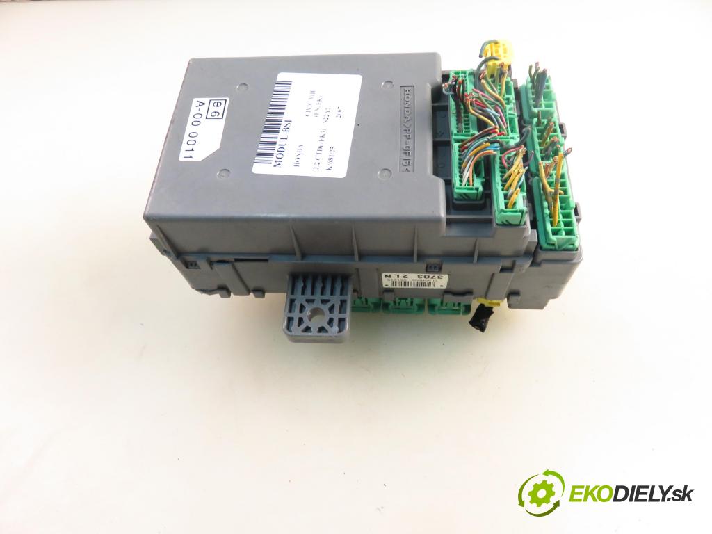 HONDA CIVIC VIII (FN, FK) HB 2007 103,00 2.2 CTDi (FK3) 140 - N22A2 2204,00 MODUL BSI SMGG330