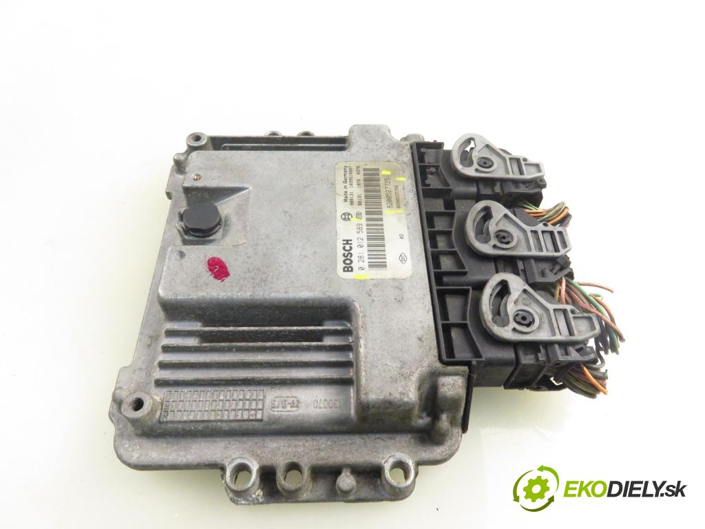 RENAULT MEGANE II Kombi (KM0/1_) KOMBI 2006 96,00 1.9 dCi - 131  F9Q 804  1870,00 Riadiaca jednotka Motor 8200527725 ; 8200527756 ; 0281012589