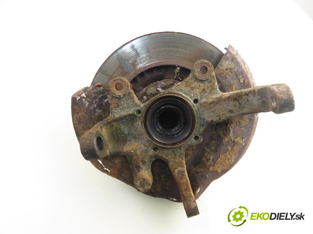 HYUNDAI GALLOPER II (JK-01) TERENOWY 2001 73,00 2.5 TD intercooler - D4BH 2476,00 náboj LP ABS