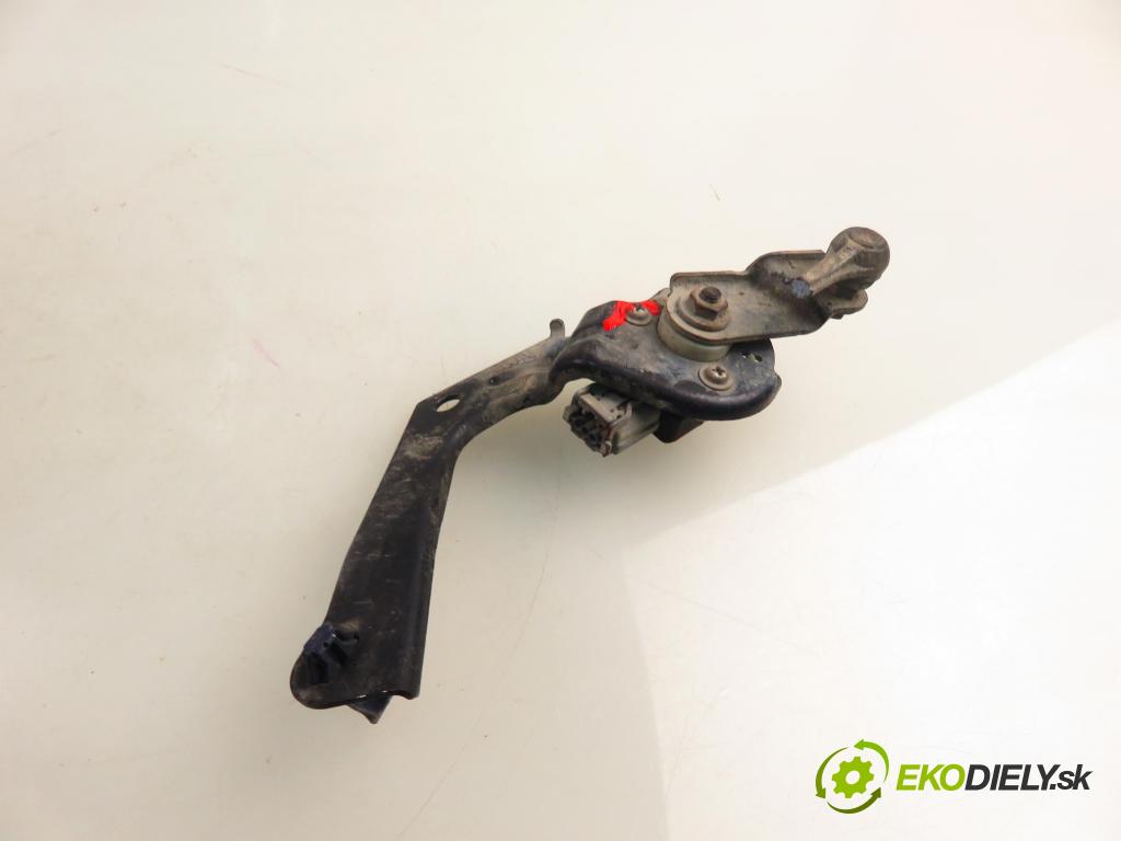 HONDA CIVIC VIII (FN, FK) HB 2007 103,00 2.2 CTDi (FK3) 140 - N22A2 2204,00 Snímač polohy XENON 7B2612