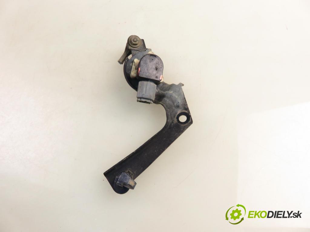 HONDA CIVIC VIII (FN, FK) HB 2007 103,00 2.2 CTDi (FK3) 140 - N22A2 2204,00 Snímač polohy XENON 7B2612