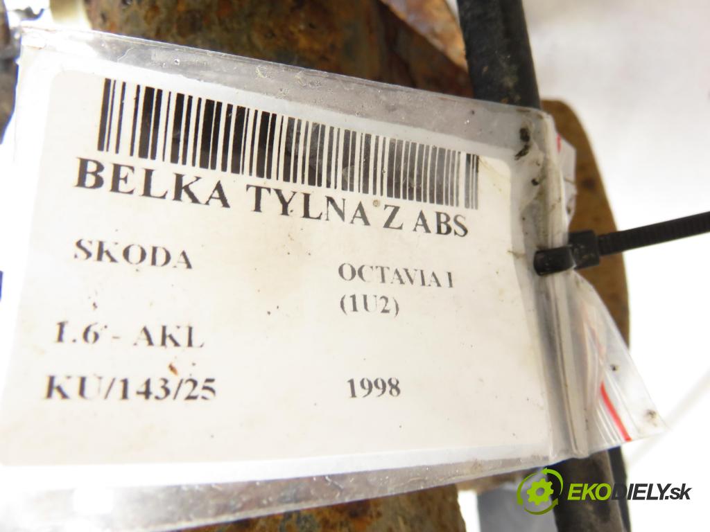 SKODA OCTAVIA I (1U2) LIFTBACK 1998 74,00 1.6 - AKL 1595,00 výztuha zadní část