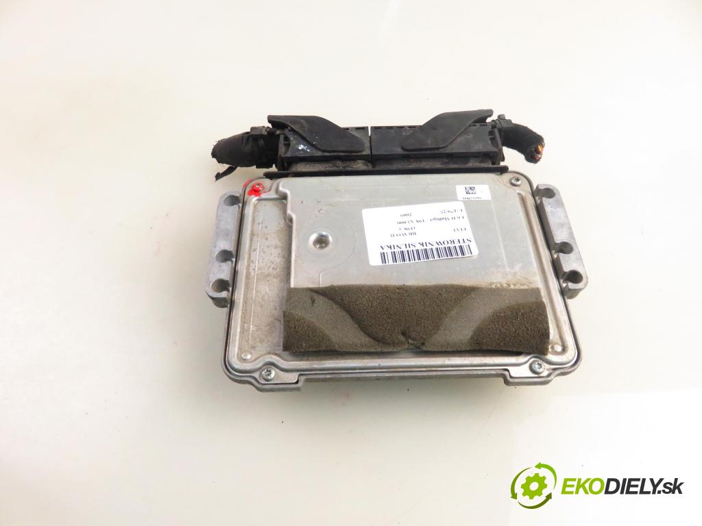 FIAT BRAVO II (198_) HB 2009 77,00 1.6 D Multijet - 198 A3.000 1598,00 Riadiaca jednotka Motor 0281016196 ; 51852323
