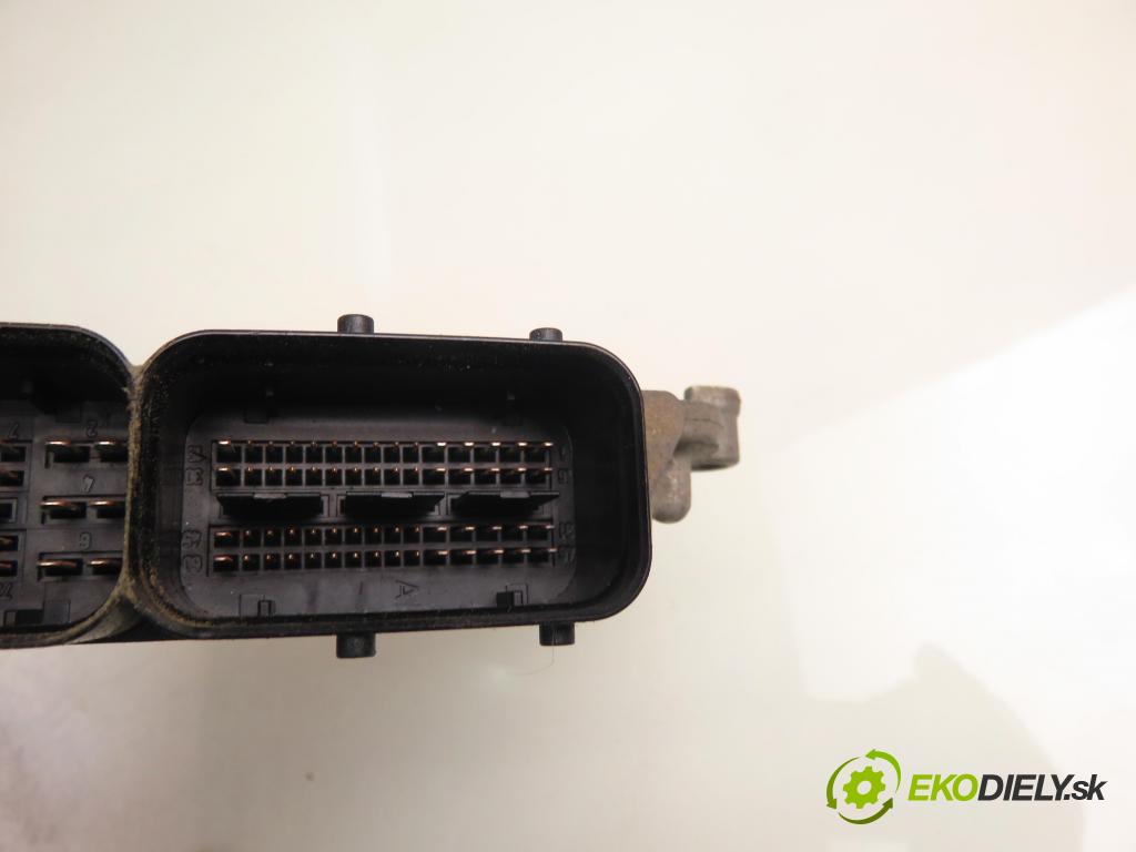 FIAT BRAVO II (198_) HB 2009 77,00 1.6 D Multijet - 198 A3.000 1598,00 Riadiaca jednotka Motor 0281016196 ; 51852323