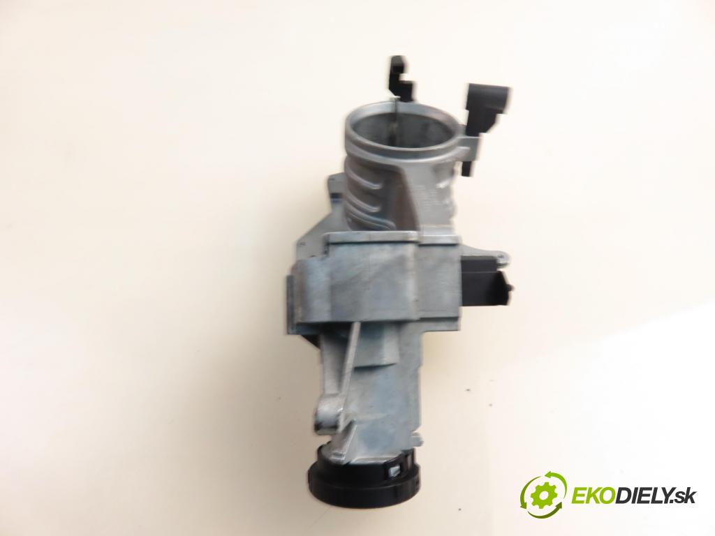 OPEL ZAFIRA B (A05) MINIVAN 2005 110,00 2.2 150 - Z 22 YH 2198,00 spinačka 2421430 ; N0501881 ; N0501882 (Spínacia skrinka)