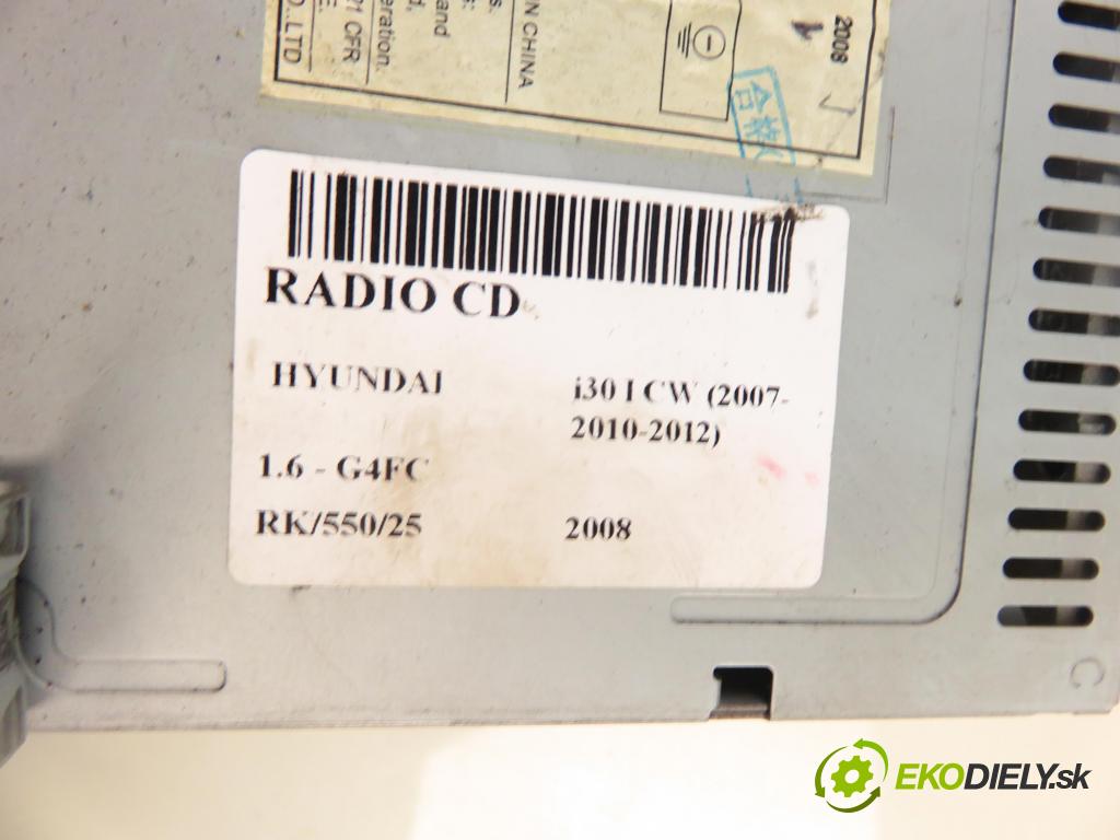 HYUNDAI i30 Kombi (FD) KOMBI 2008 93,00 1.6 126 - G4FC 1591,00 RADIO CD 961602L200
