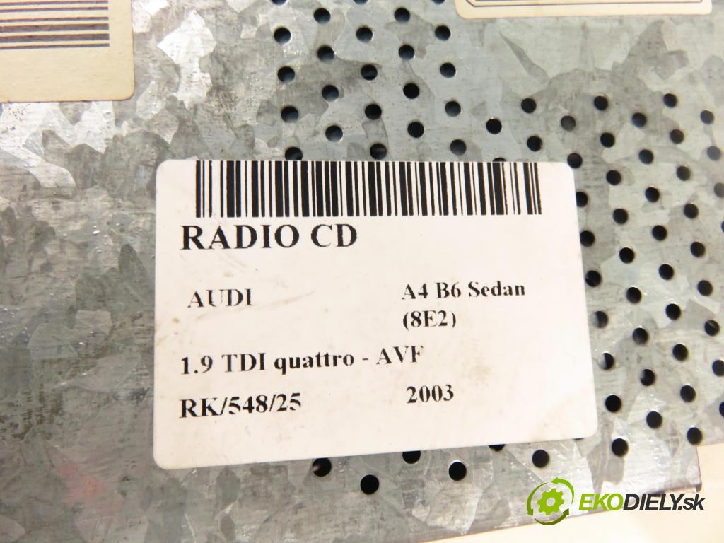 AUDI A4 (8E2, B6) SEDAN 2003 96,00 1.9 TDI quattro - AVF 1896,00 RADIO CD 8E0035186J