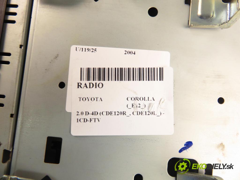 TOYOTA COROLLA (_E12_) HB 2004 66,00 2.0 D-4D 1995,00 RADIO CD 8612002380