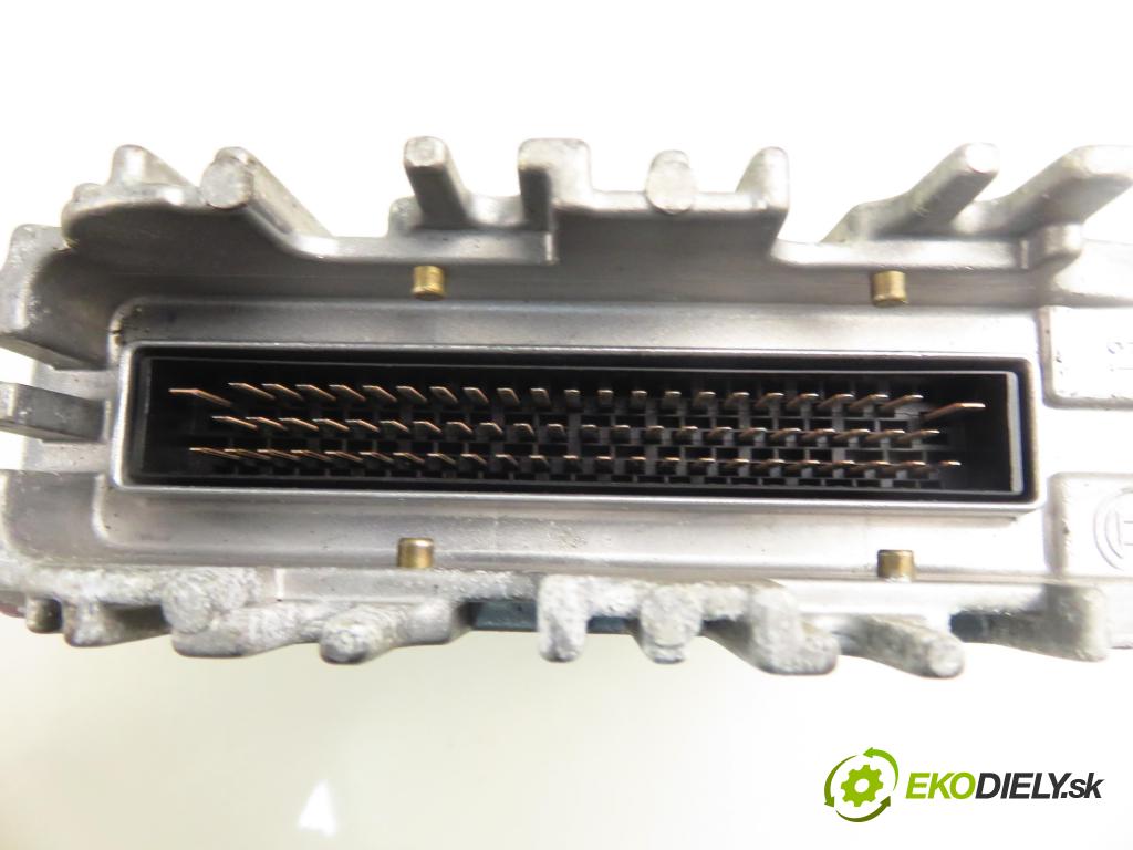 AUDI A4 (8D2, B5) SEDAN 1996 66,00 1.9 TDI - 1Z 1896,00 Riadiaca jednotka Motor 028906021BD ; 0281001438 ; 0281001439