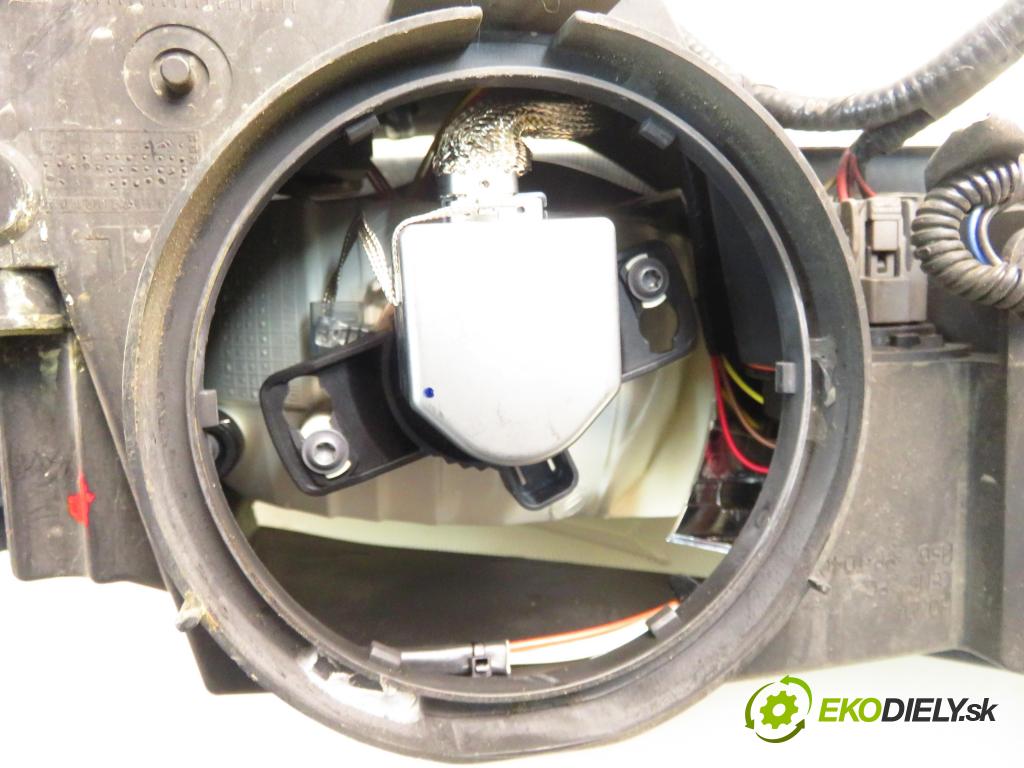 HONDA CIVIC VIII (FN, FK) HB 2007 103,00 2.2 CTDi (FK3) 140 - N22A2 2204,00 světlo LP 1307022510 ; 33151SMGG123M1