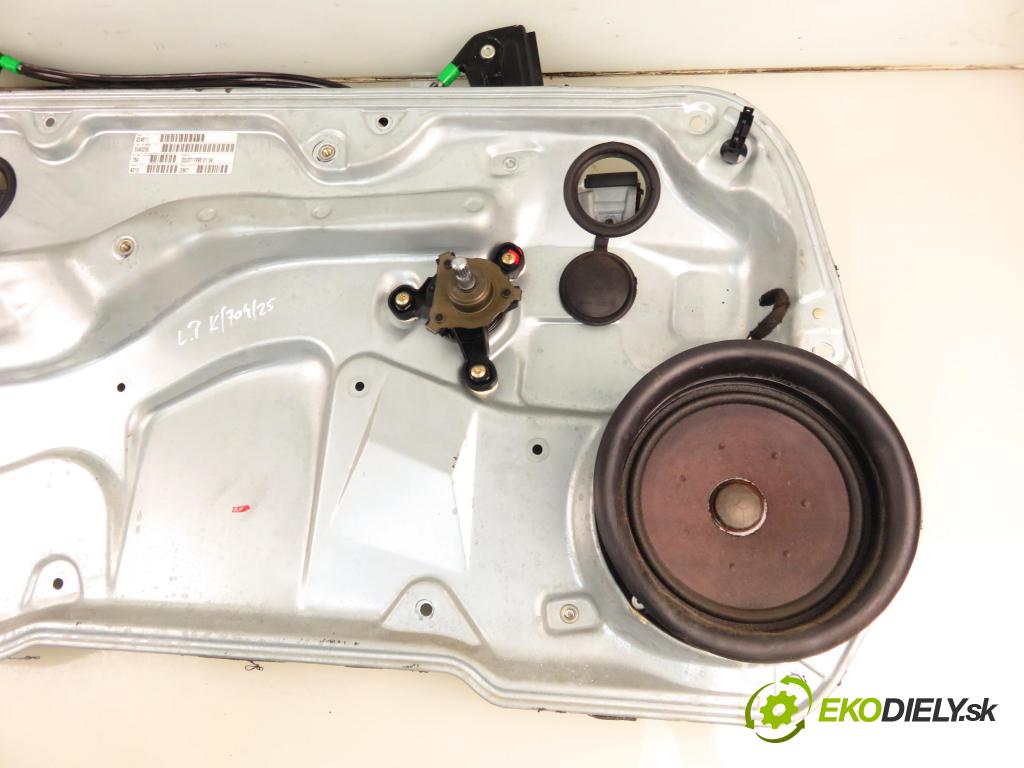 VW GOLF IV (1J1) HB 1998 55,00 1.4 16V 75 - AKQ 1390,00 mechanismus oken LPM 3D