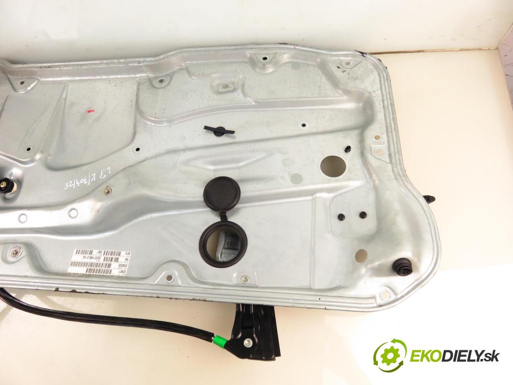 VW GOLF IV (1J1) HB 1998 55,00 1.4 16V 75 - AKQ 1390,00 mechanismus oken LPM 3D