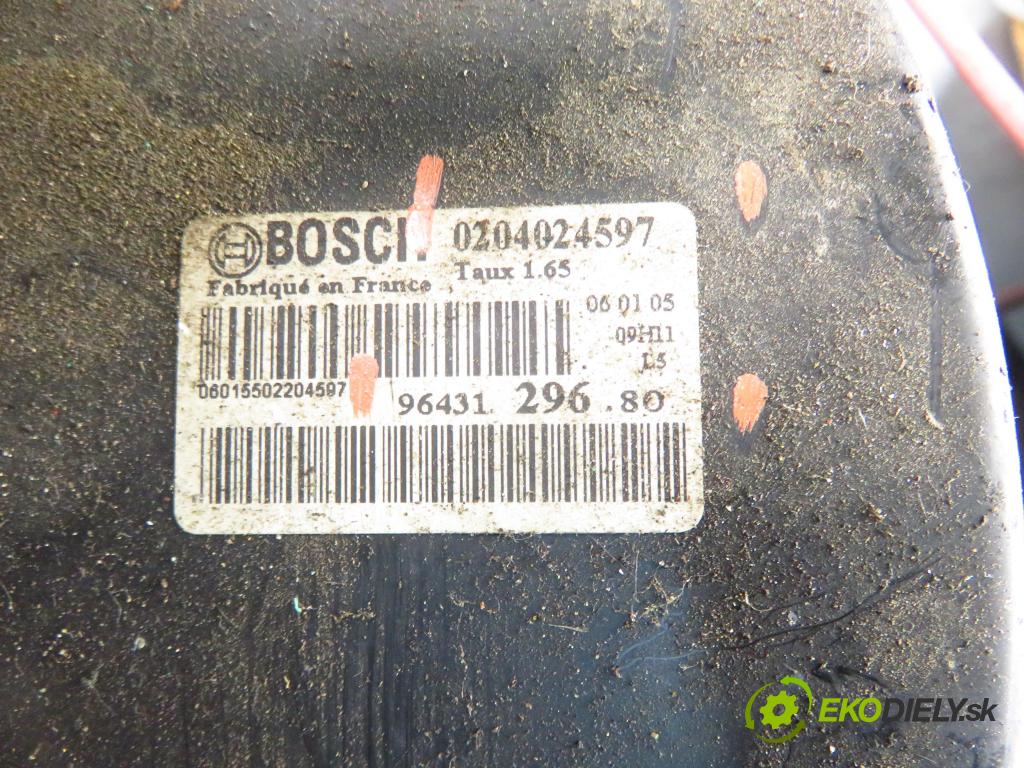 PEUGEOT 307 (3A/C) HB 2005 80,00 1.6 HDi 110 1560,00 Posilovač 0204024597 ; 9643129680 (Servočerpadlo, pumpa riadenia)