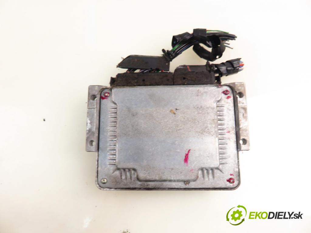 FIAT DOBLO Cargo (223_) FURGON 2003 74,00 1.9 JTD 100 - 182 B9.000 1910,00 Riadiaca jednotka Motor 73501235 ; 0281010344