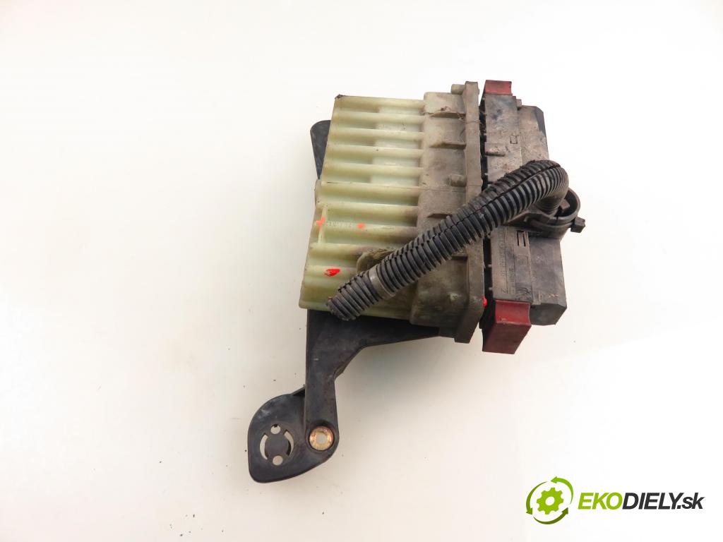 OPEL ZAFIRA A Nadwozie Wielkopojemne (MPV) (T98)  MINIVAN 2001 74,00 2.0 DTI 16V 101 - Y 20 DTH 1995,00 Riadiaca jednotka 124410130