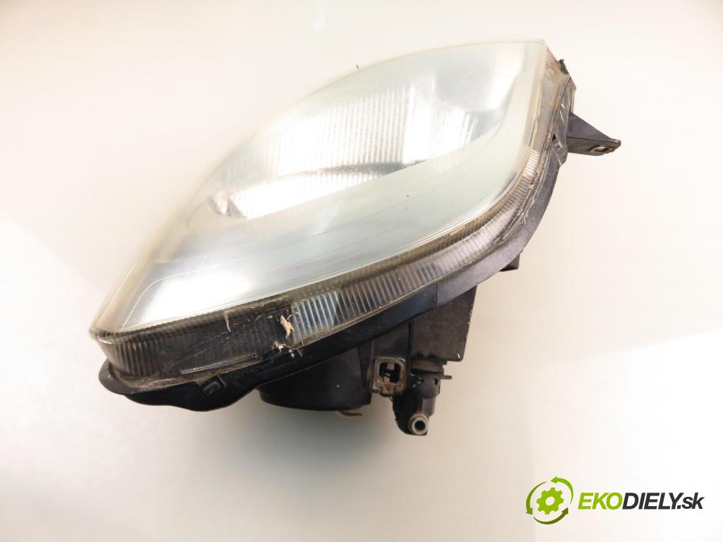OPEL VIVARO A Skrzynia (X83) FURGON 2007 84,00 2.5 CDTI - G9U 630 2464,00 světlo LP 8200701354 ; 93859829