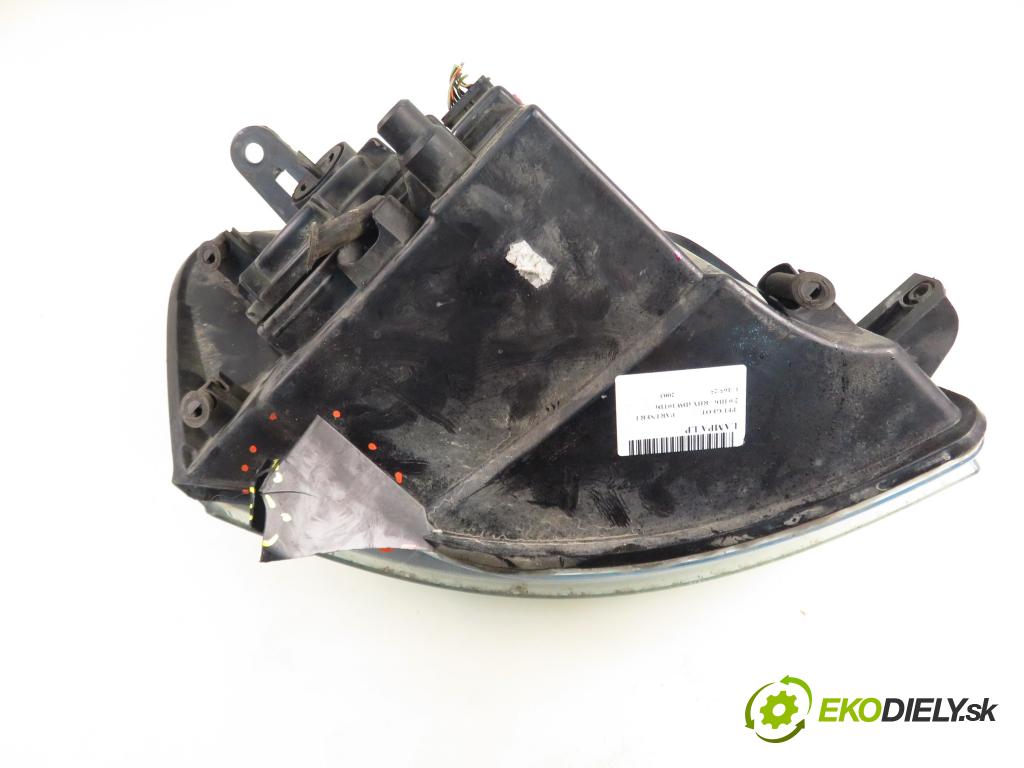 PEUGEOT PARTNER Skrzynia (5_, G_) FURGON 2003 66,00 2.0 HDi - RHY (DW10TD) 1997,00 světlo LP 7998D6204ZA