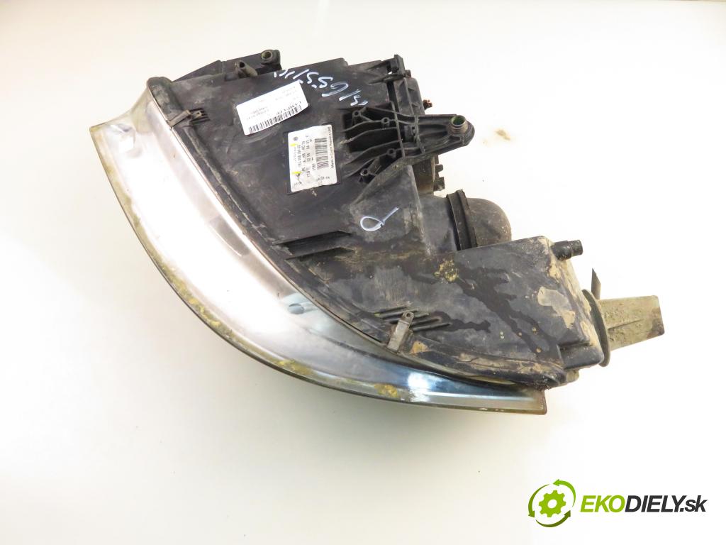 VW PASSAT B5.5 (3B3) SEDAN 2005 74,00 1.9 TDI PD 101 - AVB 1896,00 světlo PP 3B0941016AN
