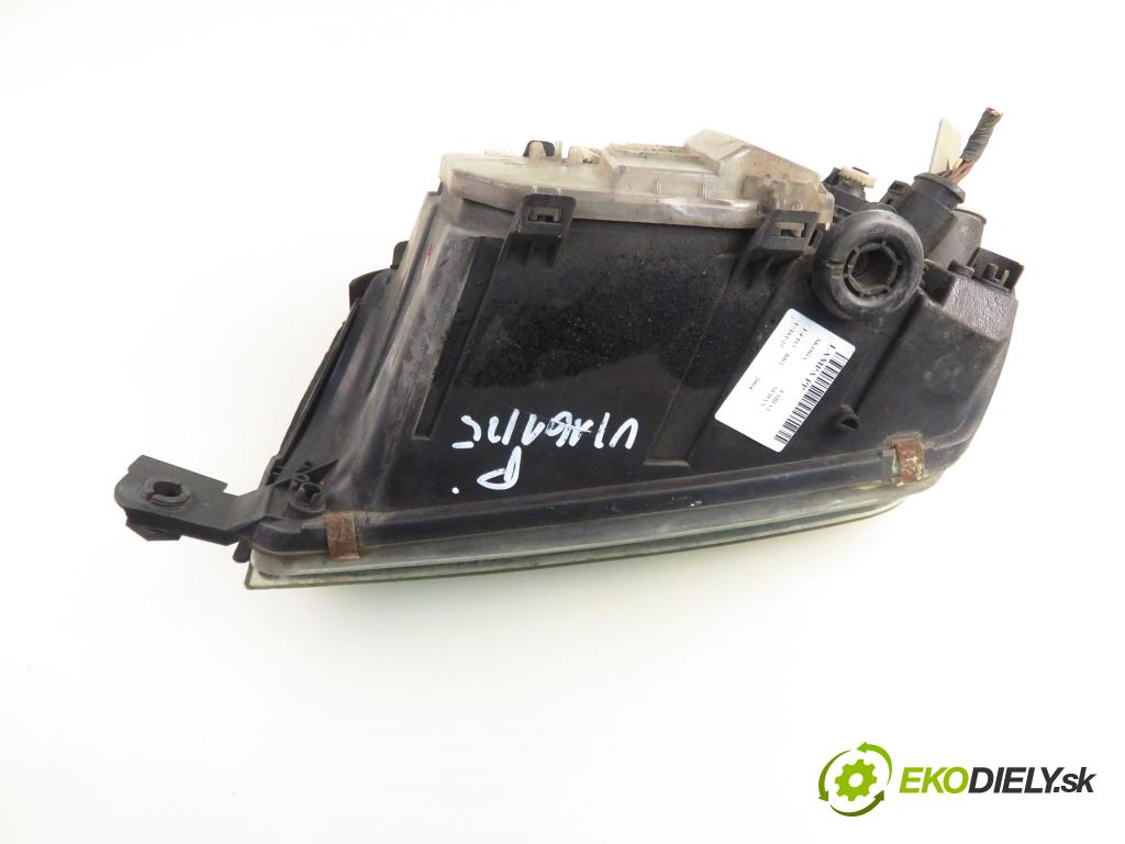 SKODA FABIA I SEDAN (6Y3) SEDAN 2004 55,00 1.4 16V - BBY 1390,00 světlo PP