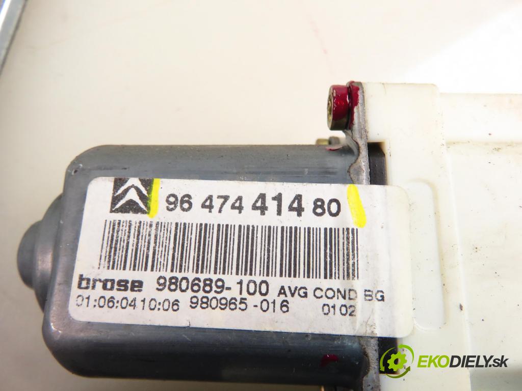 CITROEN C4 I (LC_) HB 2005 80,00 1.6 16V - NFU (TU5JP4) 1587,00 mechanismus oken 9647441480