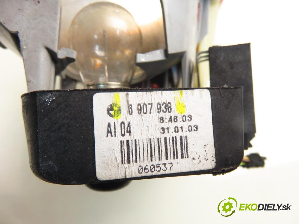 BMW 3 (E46) SEDAN 2003 100,00 318 i 136 - N42 B20 A 1995,00 Svetlo pravé zadné kufor 6907946 ; 6907938