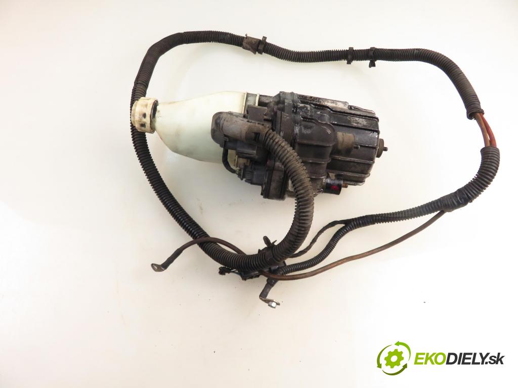 OPEL ZAFIRA B (A05) MINIVAN 2005 110,00 2.2 150 - Z 22 YH 2198,00 Pumpa servočerpadlo 13192897 ; 7625955127